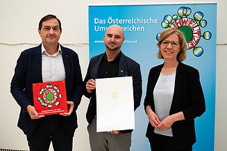 Foto der Verleihung des Österreichischen Umweltzeichen